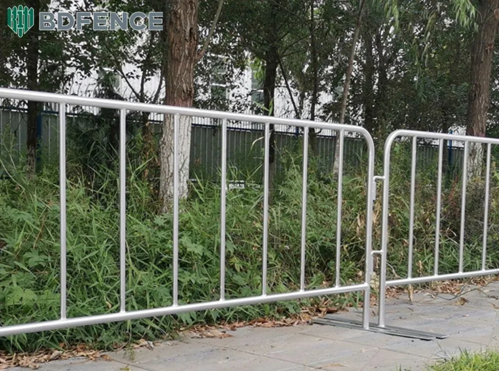 Black, Green, Grey, Yellow, White, etc Panel European Crowd Control Barrier Iron PVC Coated Temporary Fence with CE