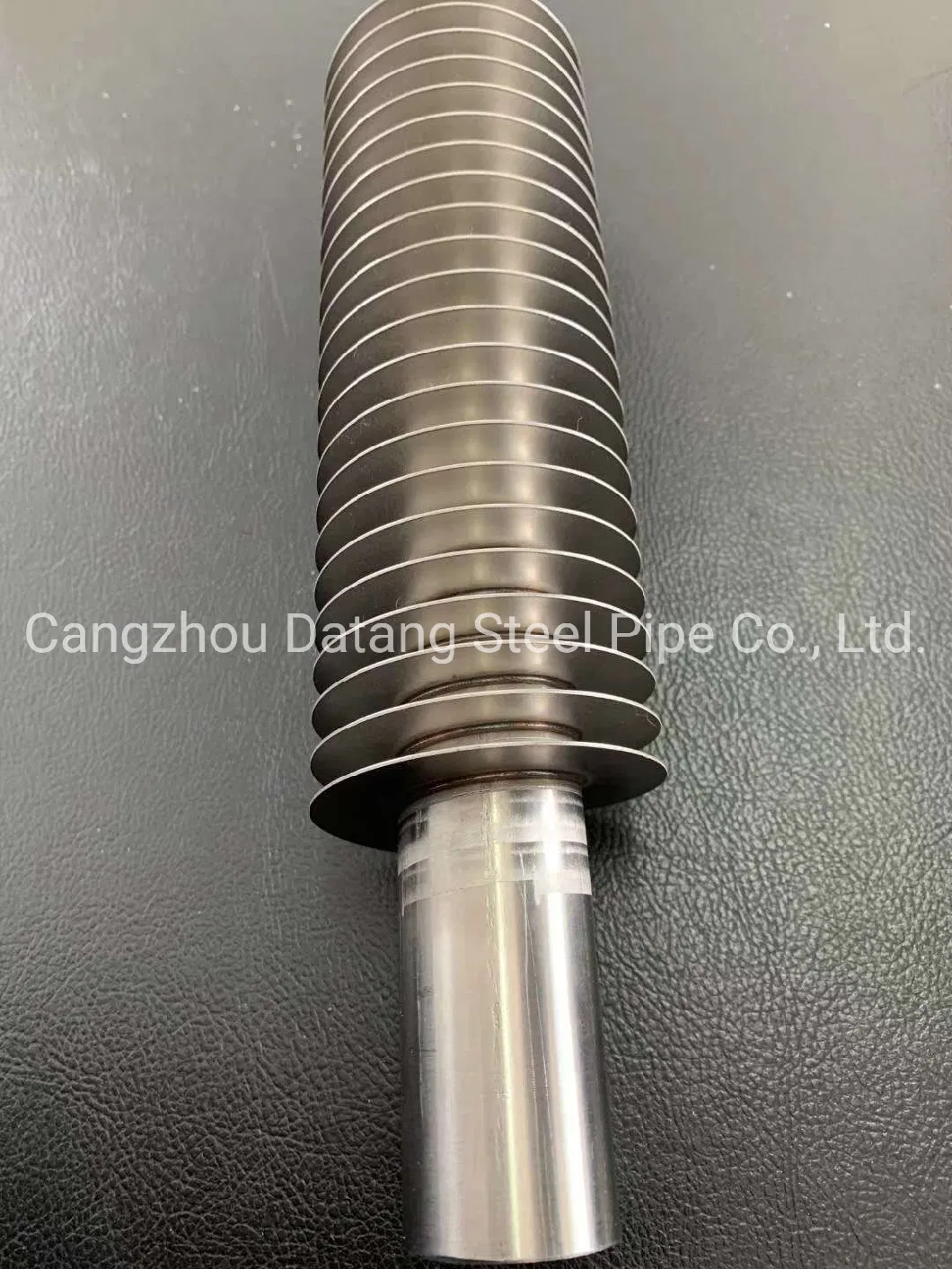 Finned Copper Tubing for Oil Cooler in Machinery Extruded Fin Tube Heat Exchange Condenser Pipe Soldering The Strip and Tube