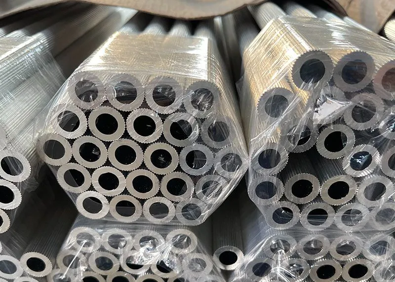 Aluminium Alloy Round Tube Aluminium Pipe Customized Thick Wall 2024 5052 7075 6063 T5 6061 T6 Tubo Aluminum Tube for Bicycle Frame Aluminum Pipe/Tube