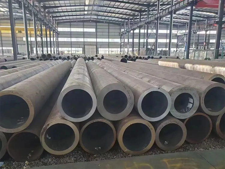 A106 Gr. B API5l SAE1010 SAE1020 Sch40 Oil Casing Drilling Hot Rolled Seamless Carbon Steel Tubing