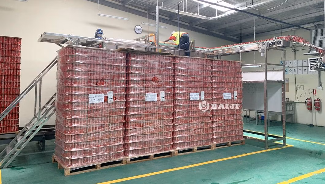 Complete Carbonated Drink Beverage Soda Water Mixing Can Filler Filling Seaming Line Machine