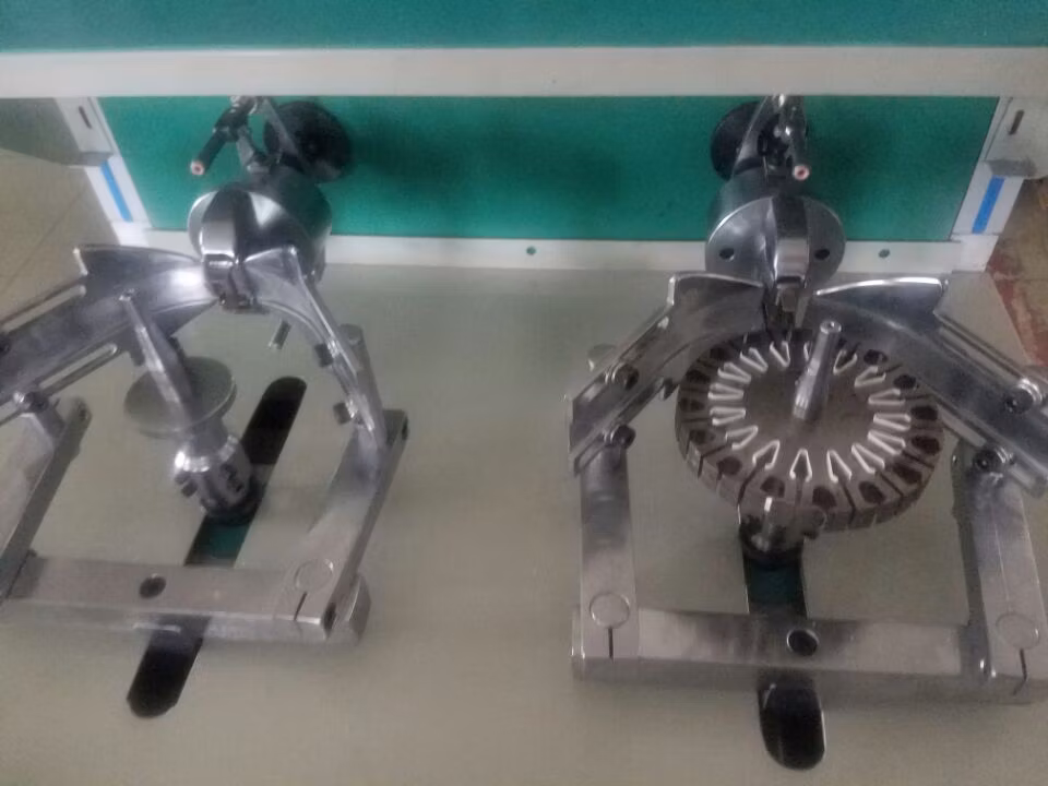 Automatic Ceiling Fan Outside Winding / Insulation Paper Inserting Machine