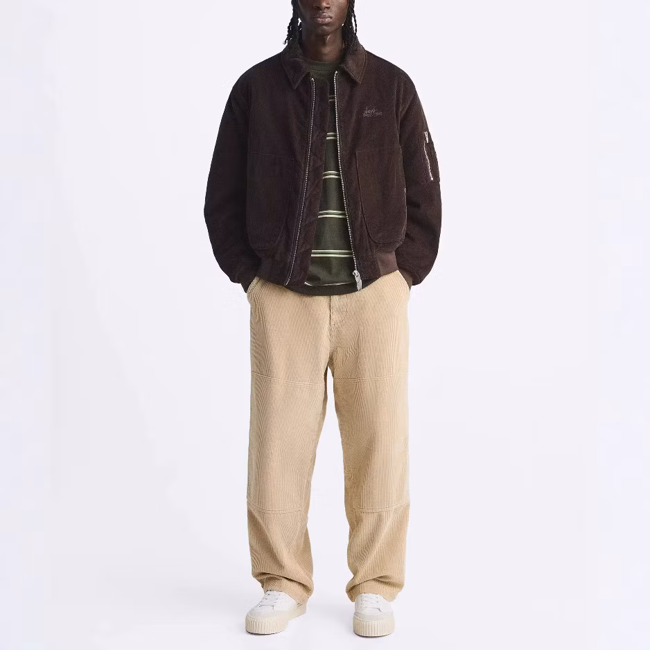 Men&prime;s Embroidered Corduroy Lapel Padded Jacket