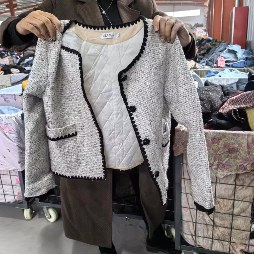 Used Knitted Coats Hot Sale Clothing Second Hand Tweed Fabric Women Jacket