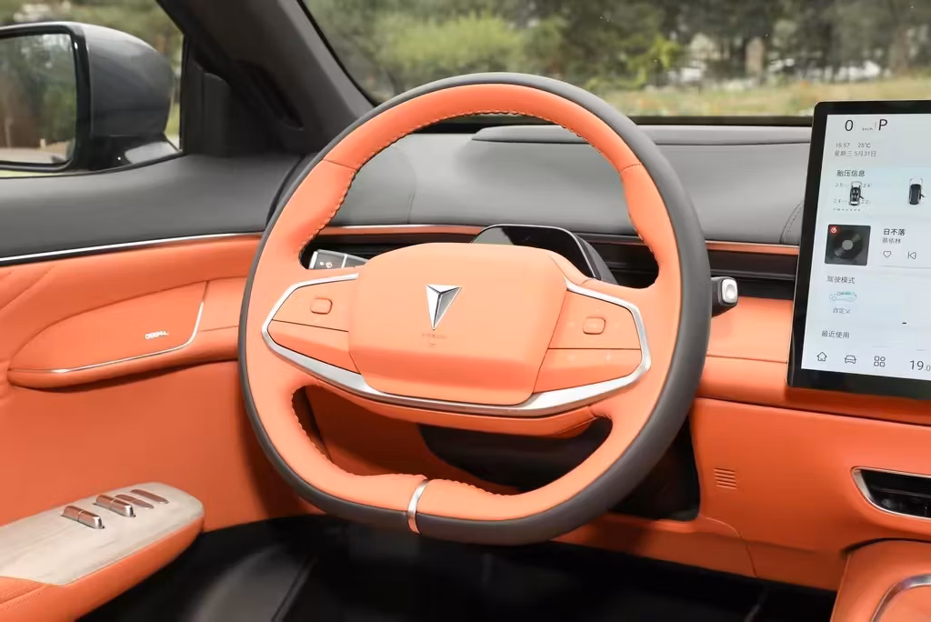 Chinese Manufacture Cost-Effective Fast Charge Intelligent New Energy Car EV Electric Car Changan Shenlan S7